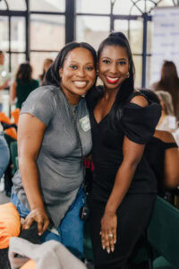 Two Atlanta influencers mingle at Mavely creator meetup