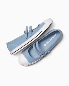 Converse — Dainty Mary Jane Low Top
