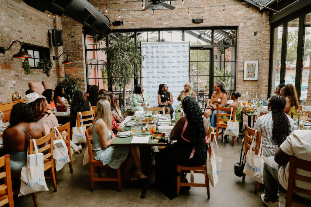 Houston creator meetup panel, featuring Kadijah Oliver and Kai Scates, along with Mavely Creator Education Manager, Shauna Hollinger