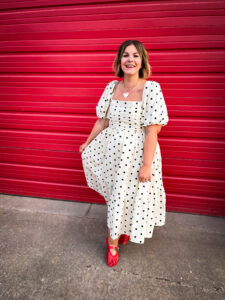 After making the switch to Mavely from LTK, Jen Taylor has found more opportunities for her curvy fashion niche.